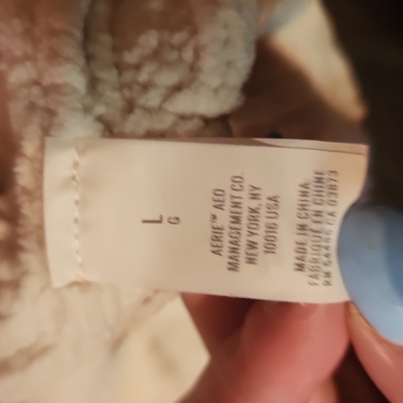 Oversized Knit Sweater - Picture 4 of 4